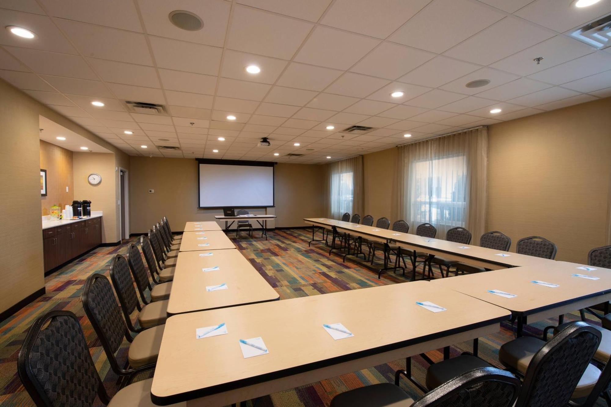 Fairfield Inn & Suites By Marriott Edmonton North Экстерьер фото